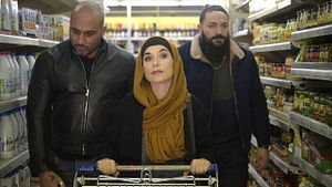Isabelle Huppert verkauft Drogen als "Eine Frau mit berauschenden Talenten": Deutscher Trailer zur Kino-Komödie