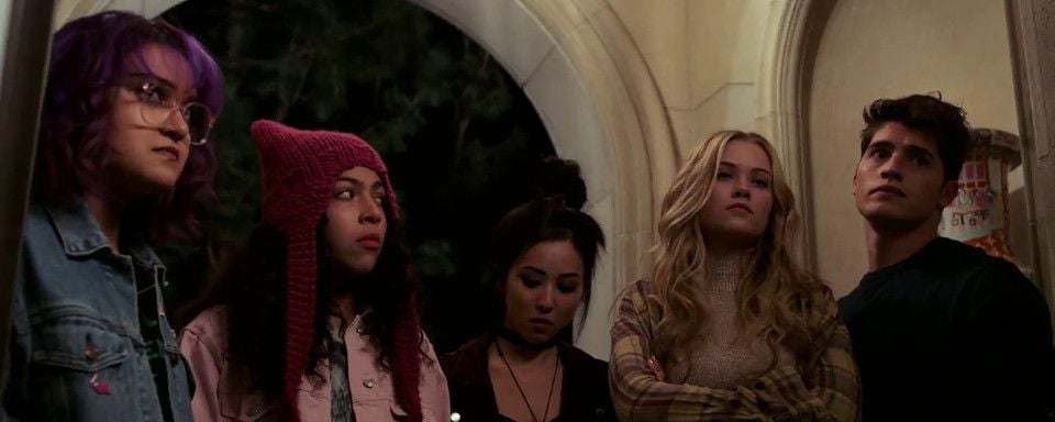 Erster Trailer zu "Marvel's Runaways": Teenager entdecken ihre Superschurken-Eltern in flagranti bei bösem Ritual