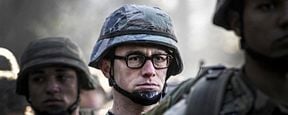 Erste Bilder zu Oliver Stones "Snowden": Joseph Gordon-Levitt als bebrillter Whistleblower Erste Bilder zu Oliver Stones "Snowden": Joseph Gordon-Levitt als bebrillter Whistleblower