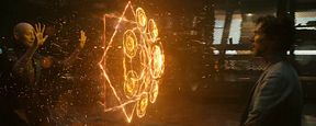 Anders als die Avengers: Im neuen Trailer zu "Doctor Strange" kämpft Benedict Cumberbatch gegen mystische Bedrohungen Anders als die Avengers: Im neuen Trailer zu "Doctor Strange" kämpft Benedict Cumberbatch gegen mystische Bedrohungen