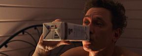Eine Ehe zwischen Krankenhaus und Wein im Tetra Pak: Trailer zum Kino-Drama "Arrhytmia" Eine Ehe zwischen Krankenhaus und Wein im Tetra Pak: Trailer zum Kino-Drama "Arrhytmia"