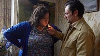 Trailer zu "Ray & Liz": Ein Regisseur verfilmt seine eigene verkorkste Kindheit Trailer zu "Ray & Liz": Ein Regisseur verfilmt seine eigene verkorkste Kindheit