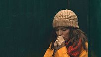 Ergreifender deutscher Trailer zu „Wo ist Kyra?“ mit Michelle Pfeiffer als verzweifelte Einzelgängerin Ergreifender deutscher Trailer zu „Wo ist Kyra?“ mit Michelle Pfeiffer als verzweifelte Einzelgängerin