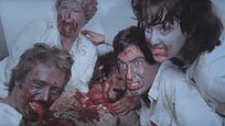WTF?! Der lange Trailer zu "Corona Zombies" besteht vor allem aus echten (!) Nachrichten – und einem Zombie-Klassiker WTF?! Der lange Trailer zu "Corona Zombies" besteht vor allem aus echten (!) Nachrichten – und einem Zombie-Klassiker