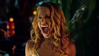 Pünktlich zu Halloween gibt es jetzt 10 Blumhouse-Filme in einer Box: Diese Horror-Hits sind neben "Get Out" noch dabei! Pünktlich zu Halloween gibt es jetzt 10 Blumhouse-Filme in einer Box: Diese Horror-Hits sind neben "Get Out" noch dabei!