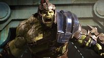 Hulk verprügelt die Avengers & alle anderen Marvel-Helden: Erwartet uns schon bald ein "World War Hulk"-Film? Hulk verprügelt die Avengers & alle anderen Marvel-Helden: Erwartet uns schon bald ein "World War Hulk"-Film?