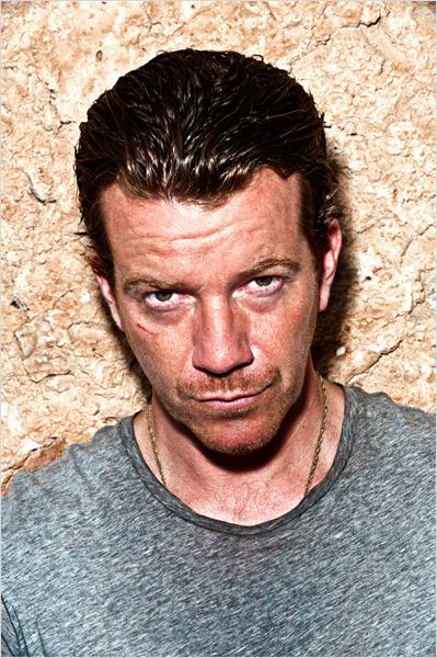 <b>Mad Dogs</b> : photo Max Beesley - 19998414