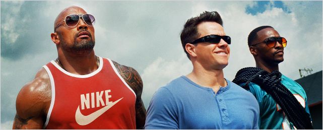 Exklusiv: Kriminelle Bodybuilder auf dem deutschen Poster zu Michael Bays "Pain & Gain"